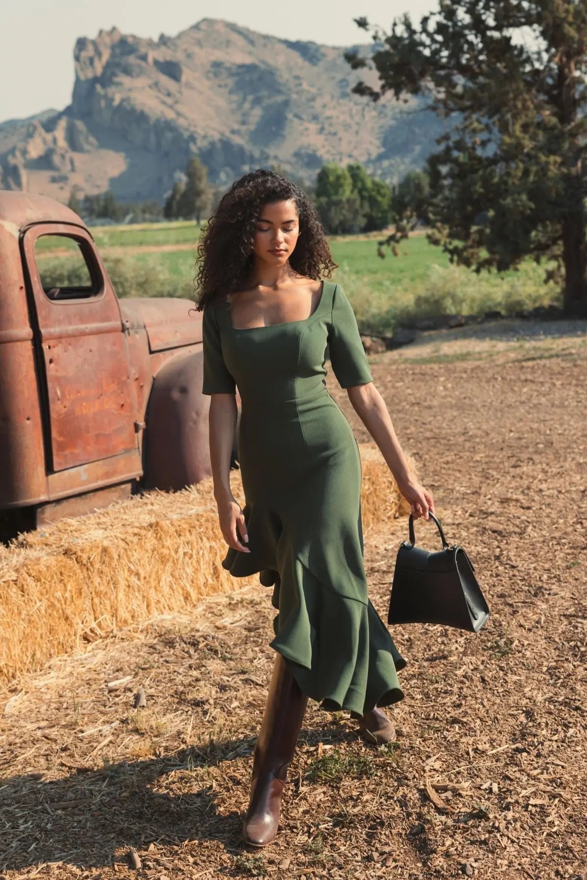 Green Crepe 3/4 Sleeve Asymmetrical Hem Dress