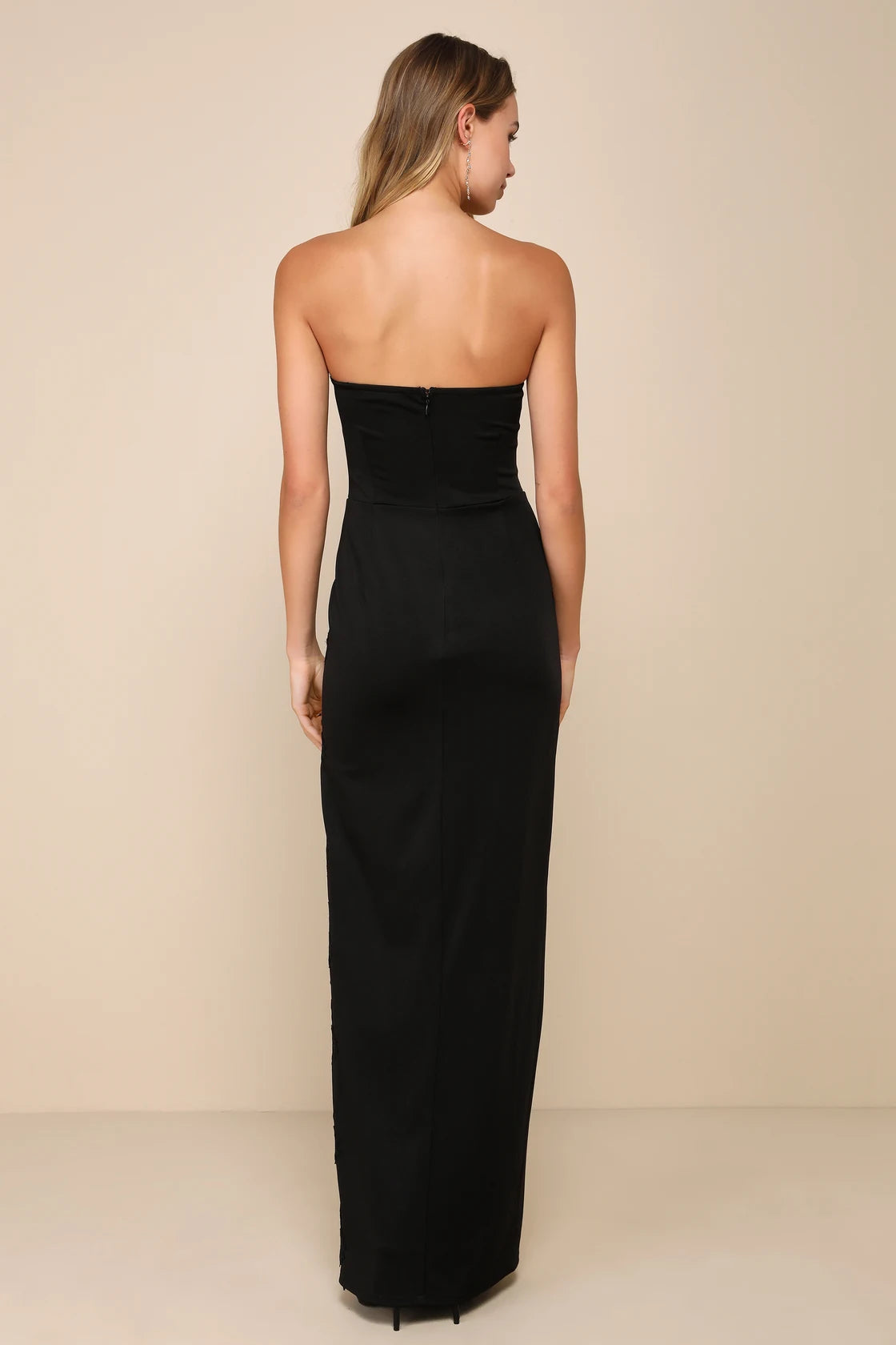 Elegant Mood Black 3D Floral Applique Strapless Maxi Dres